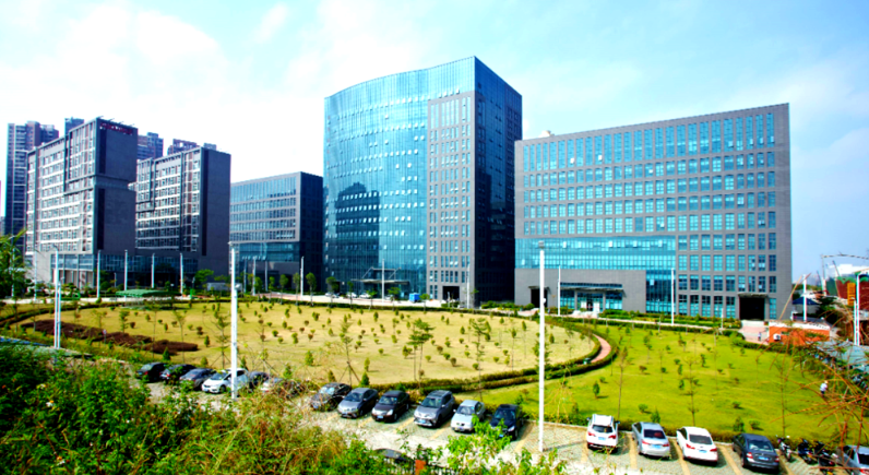 济南辉腾新能源科技有限公司光伏设备选型要点与技术参数解析