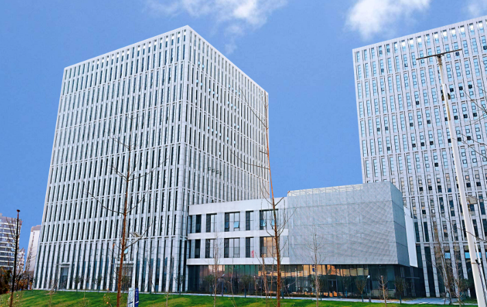 光伏储能系统效率优化技术解析与关键影响因素